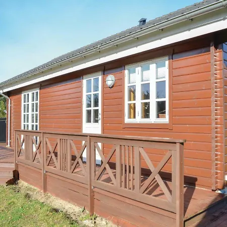 別荘 Three-bedroom Holiday In